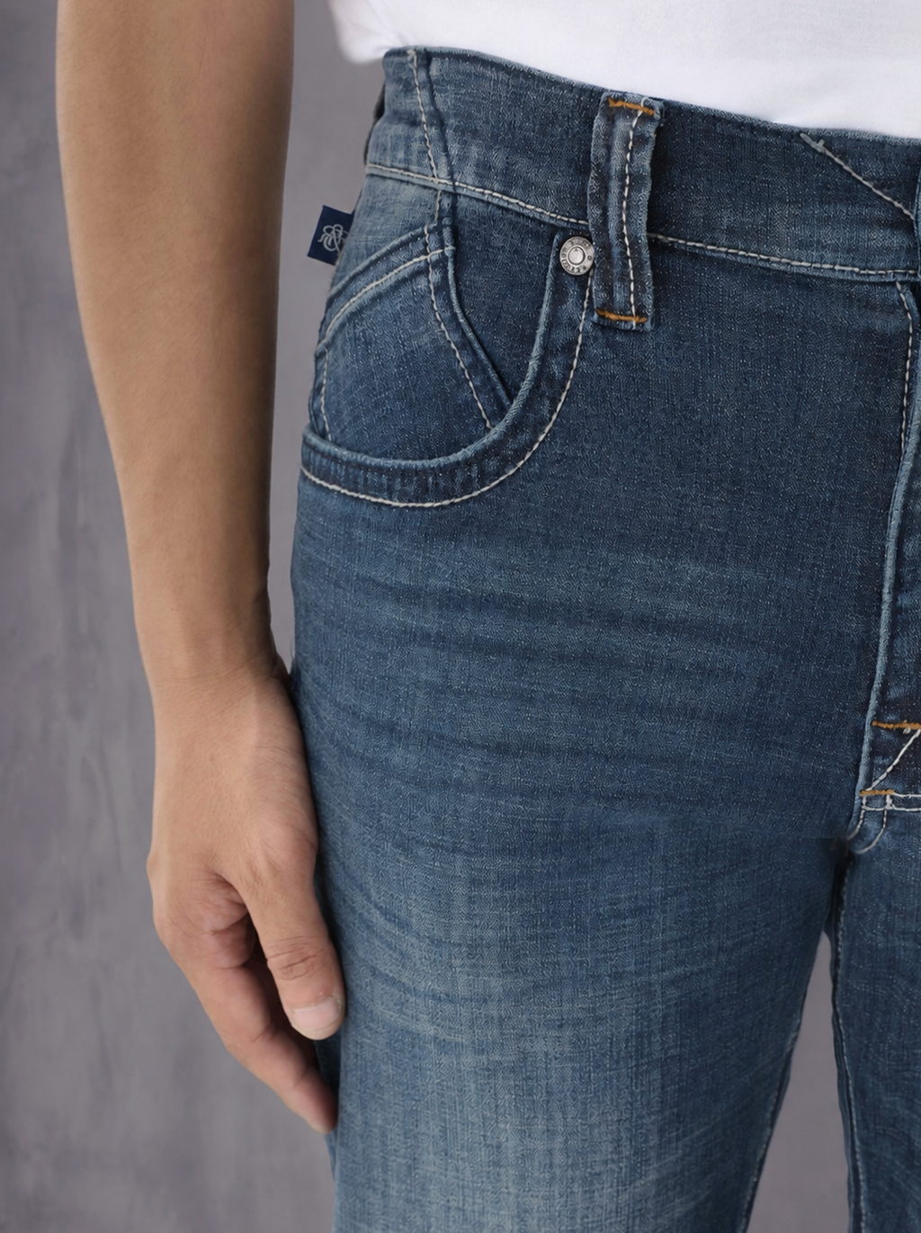 Neil Multi Wave R Stitch Slim Straight Jean