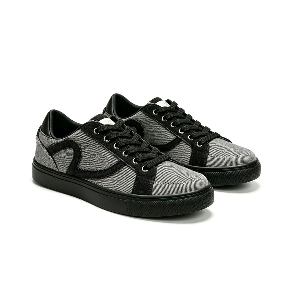 Contrast Overlay Low Top Sneaker