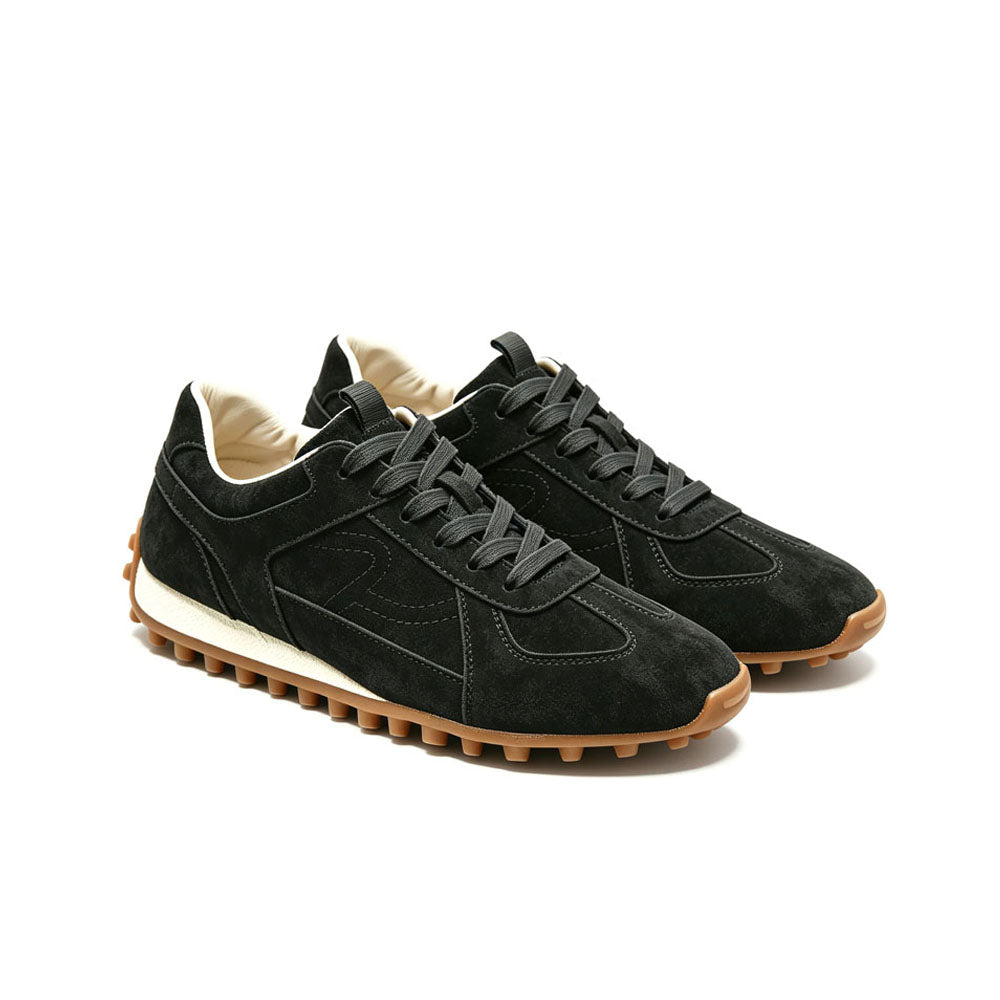 Contrast Sole Low Top Sneaker