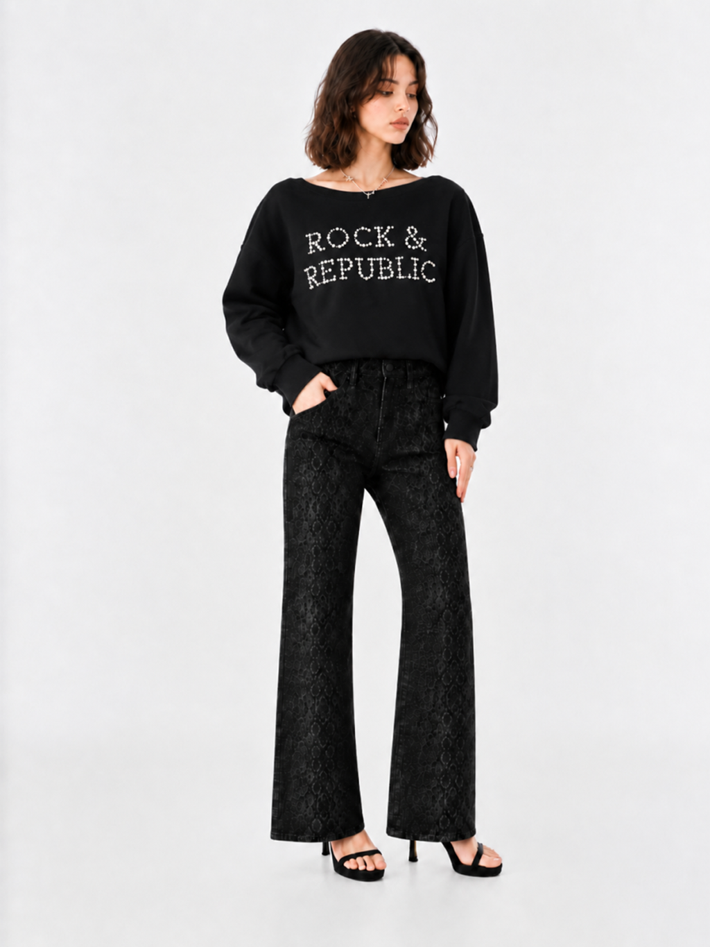 Pearl Logo Crewneck Sweatshirt