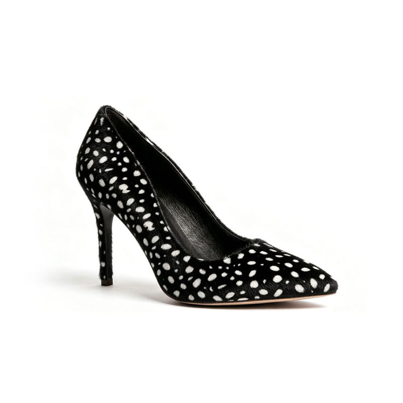 Spotted Pointed Toe Pump