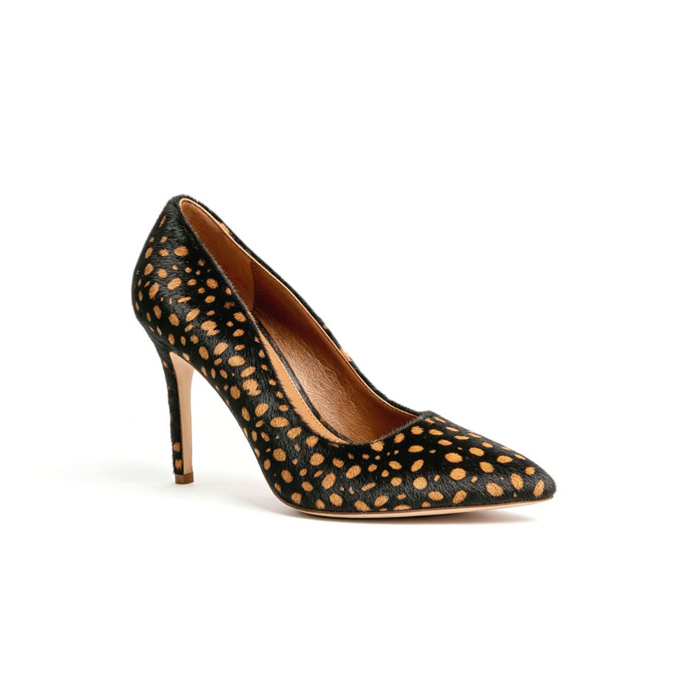 Spotted Pointed Toe Pump