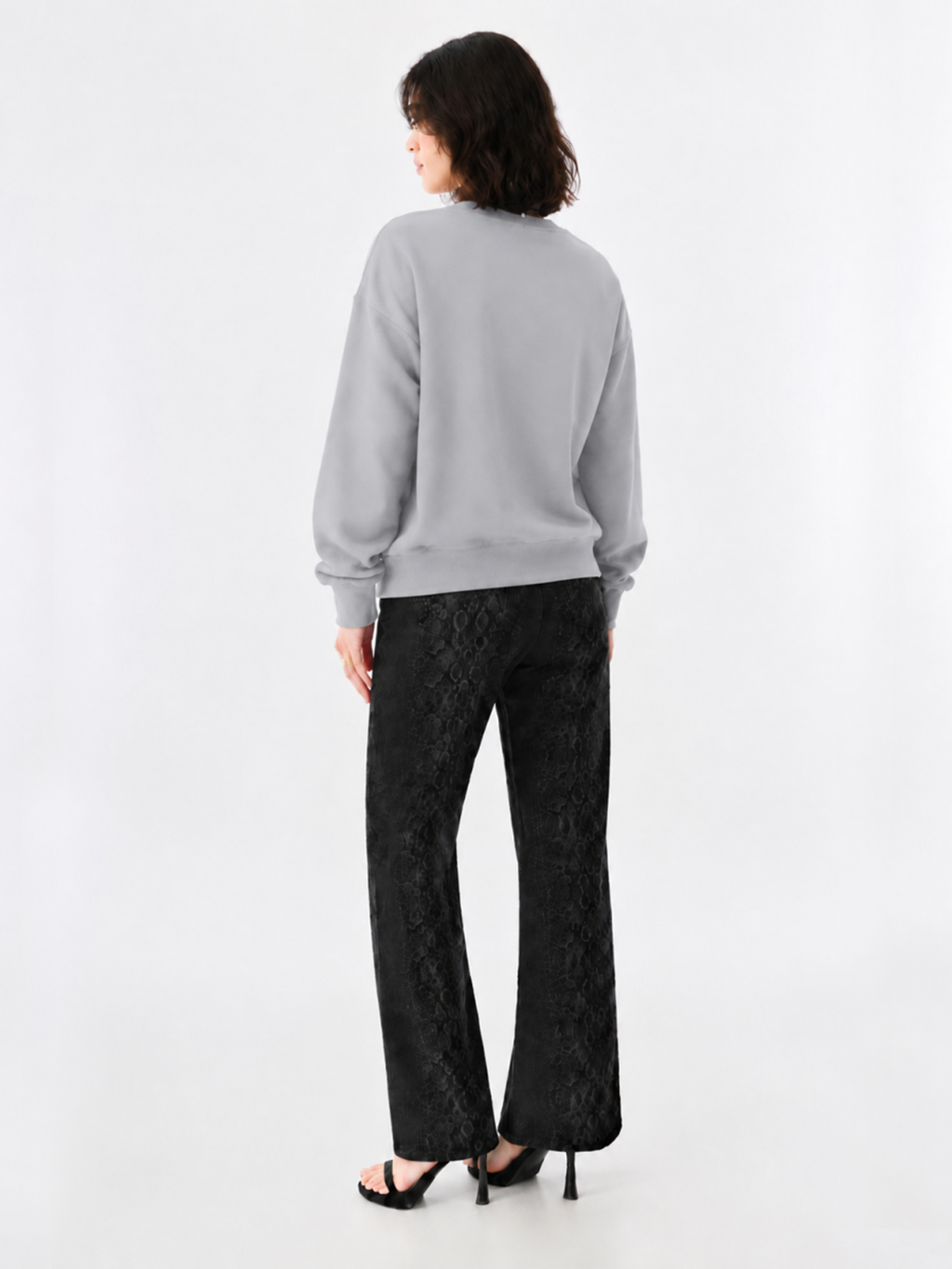 Pearl Logo Crewneck Sweatshirt