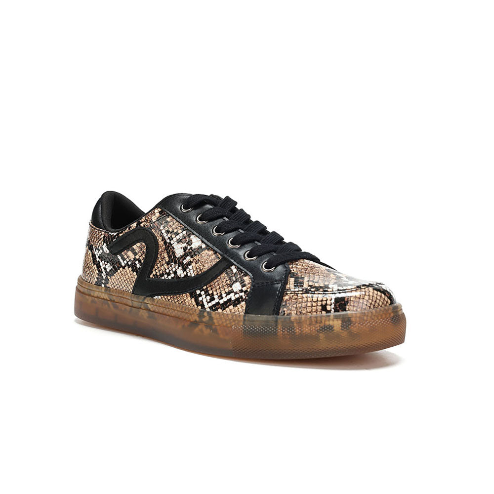 Distressed Low Top Sneaker