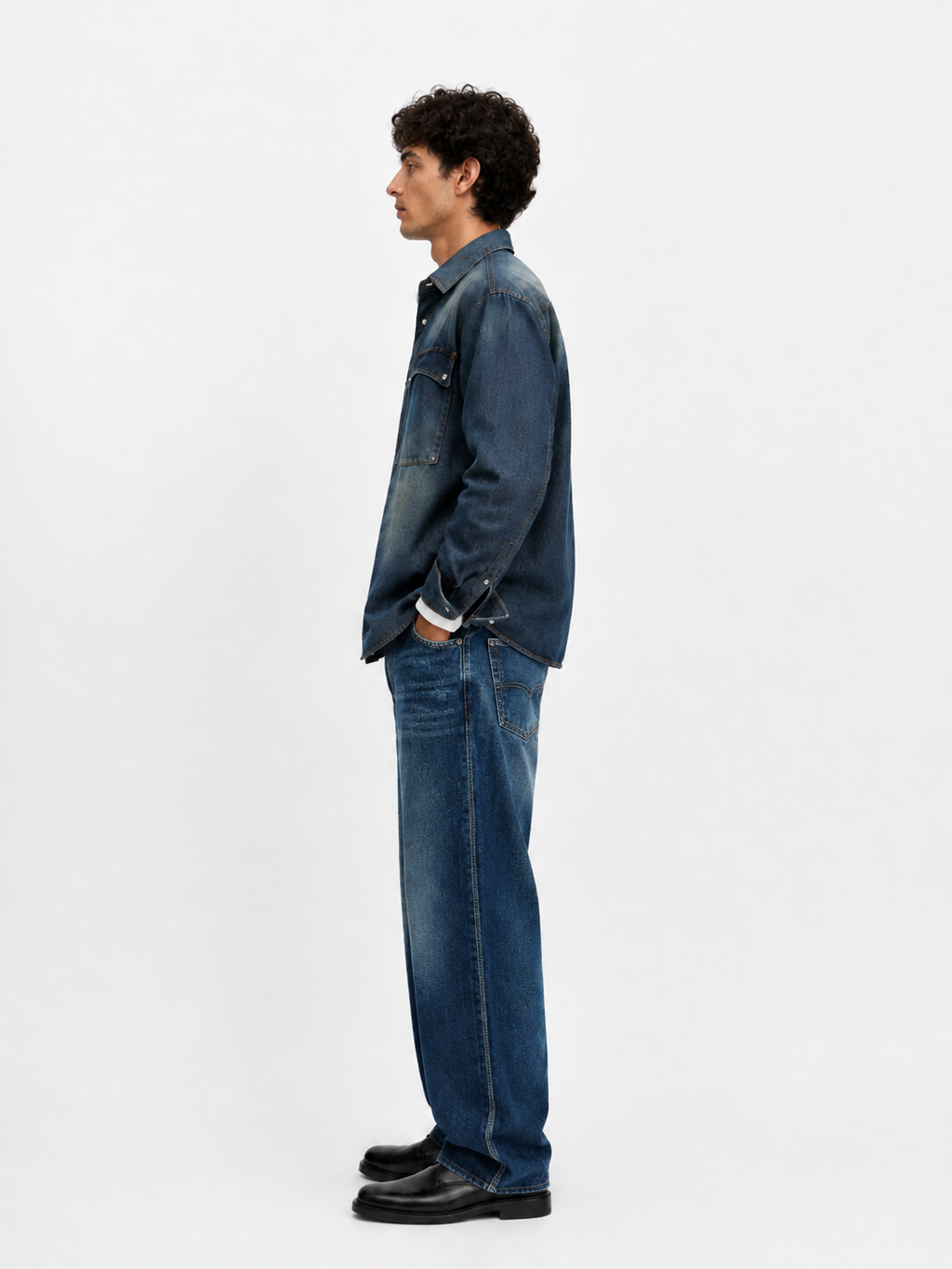 Neil Angular Back Pocket Straight Jean