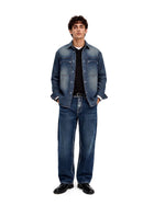 Neil Angular Back Pocket Straight Jean