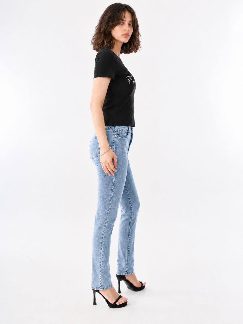 Berlin Curved R Skinny Jean