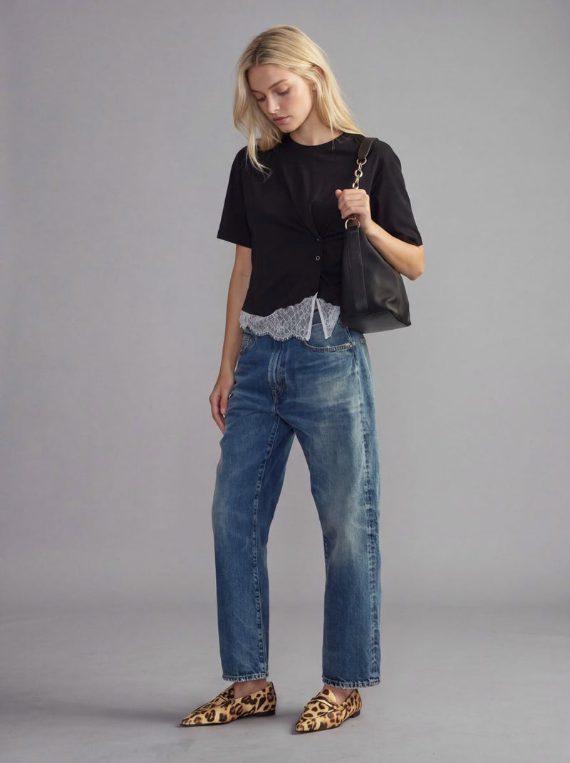 Lace Hem Fitted T-Shirt
