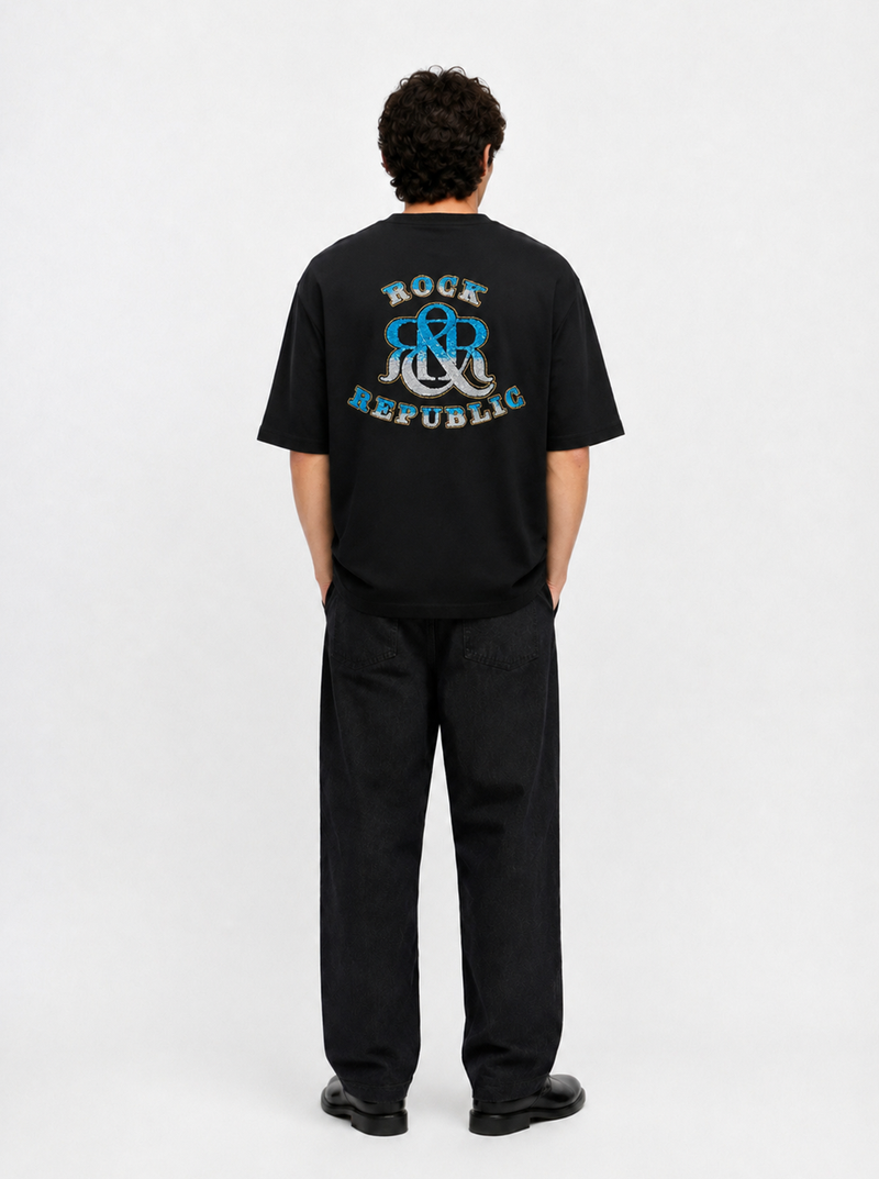 Embroidered Crest Relaxed T-Shirt