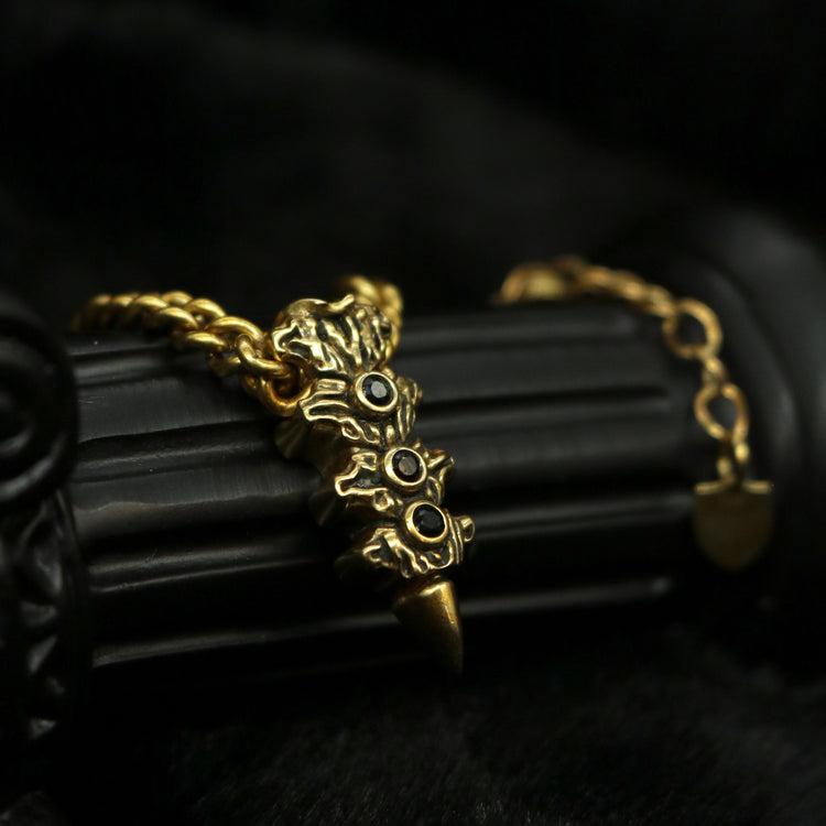 Raven Claw Spike Chain Necklace