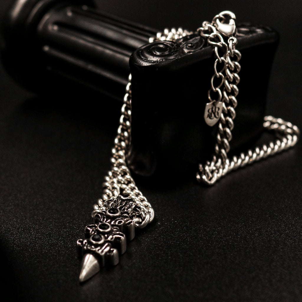 Raven Claw Spike Chain Necklace