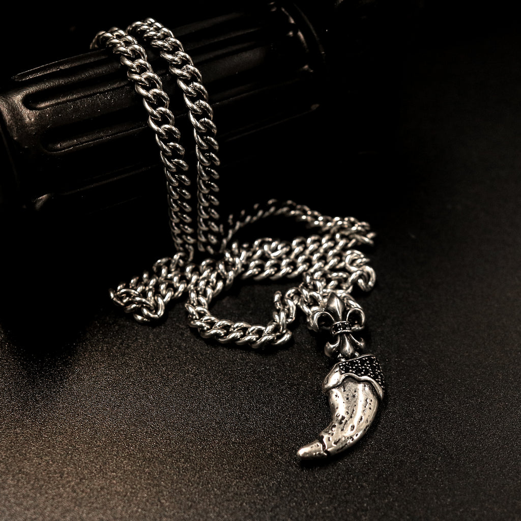 Viper Fang Cuban Chain Necklace