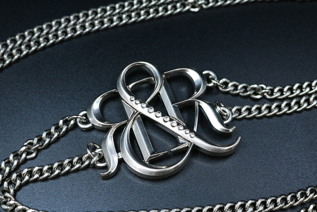 Chain-Embellished Logo Plaque Belt