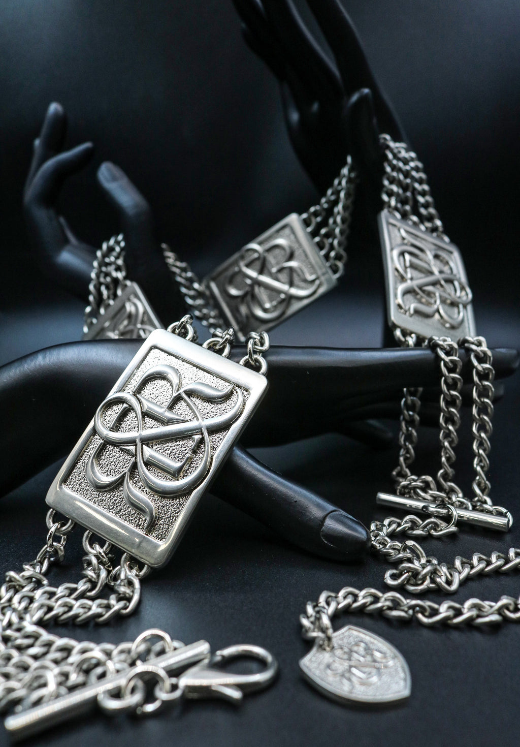 Chain-Embellished Logo Plaque Belt