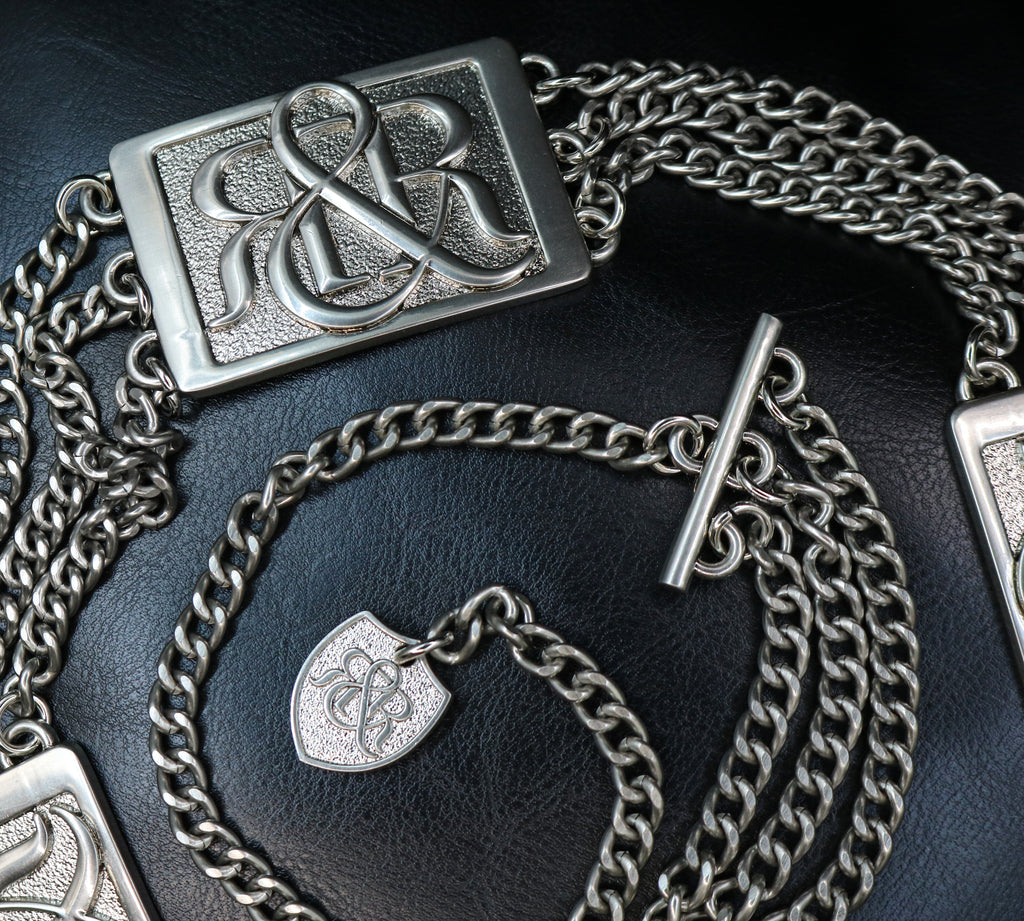 Chain-Embellished Logo Plaque Belt