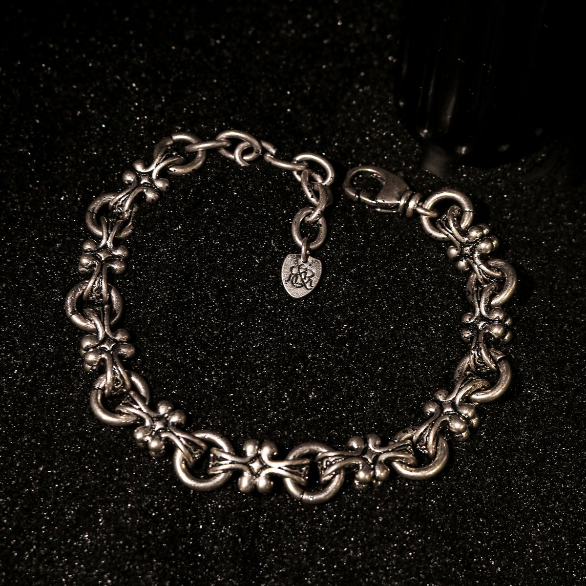 Ornate Scroll Link Wristband