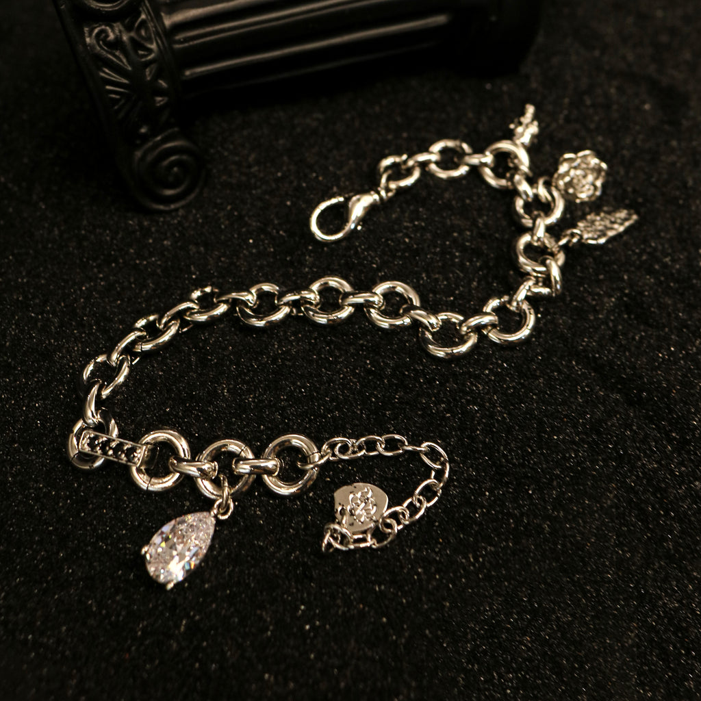 Teardrop Cubic Zirconia Charm Link Wristband