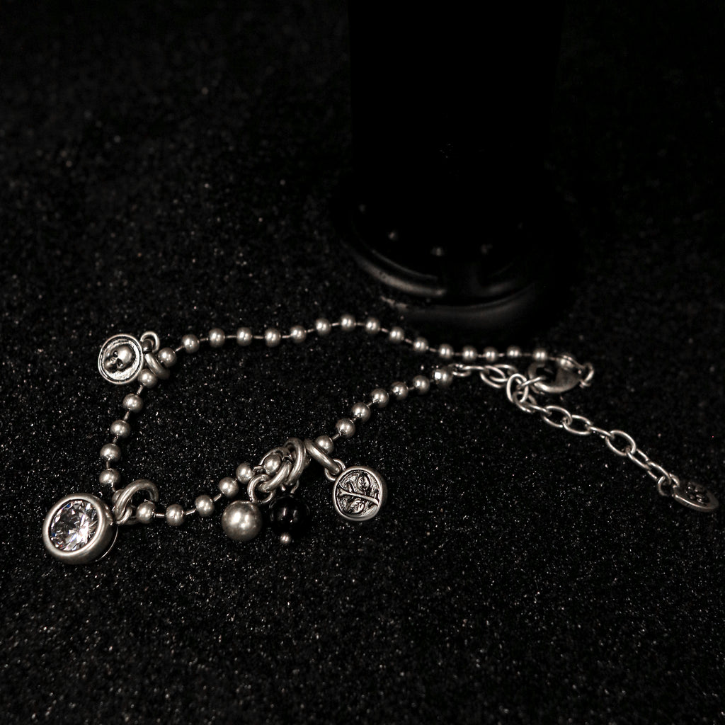 Skull Cubic Zirconia Charm Beaded Wristband