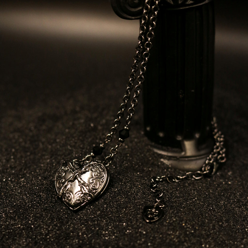 Ornate Winged Heart Chain Necklace