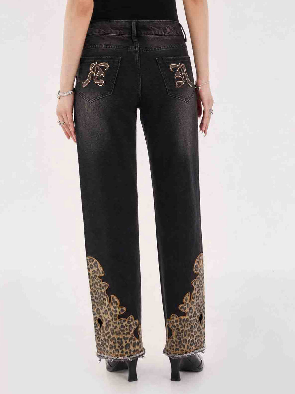 Kaia Frayed Hem Straight Jean