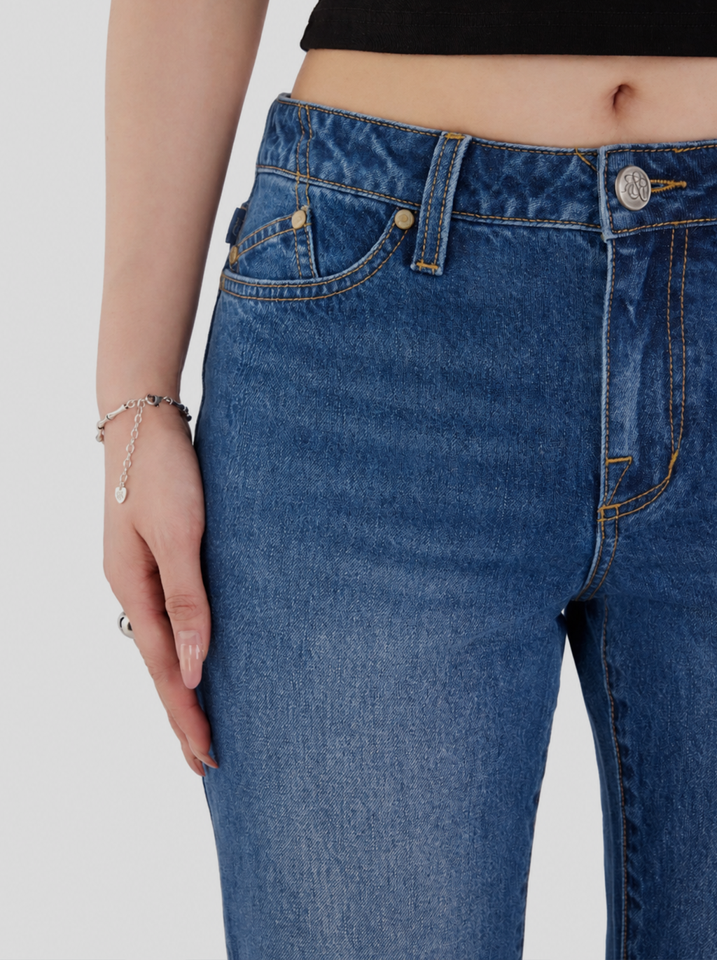 Kaia Gold R Straight Jean