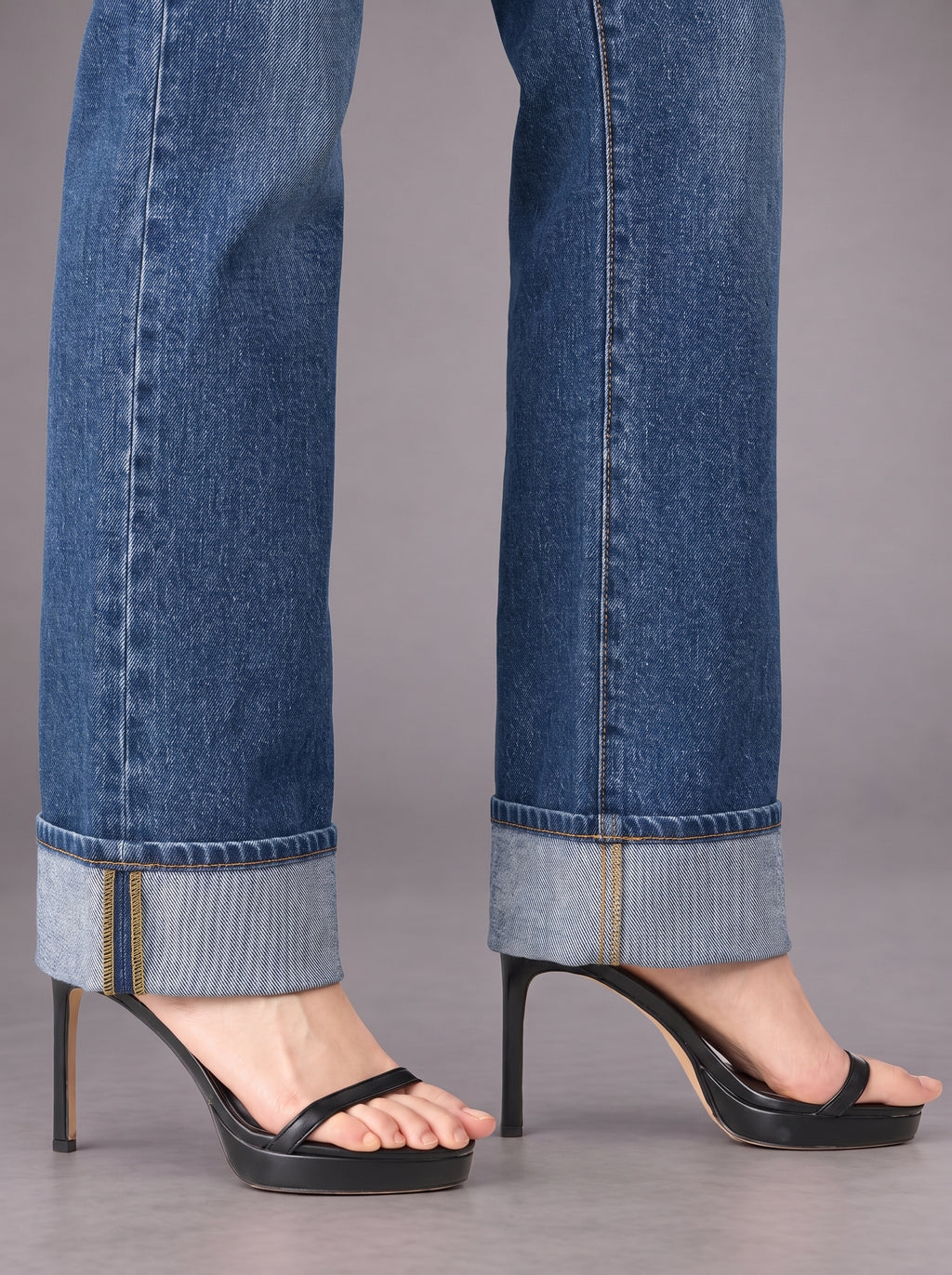 Kaia Gold R Straight Jean