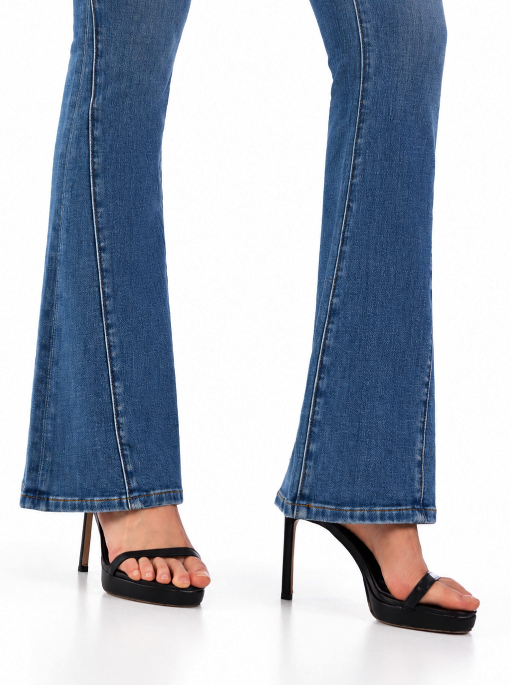 Fever Chain Trim Bootcut Jean