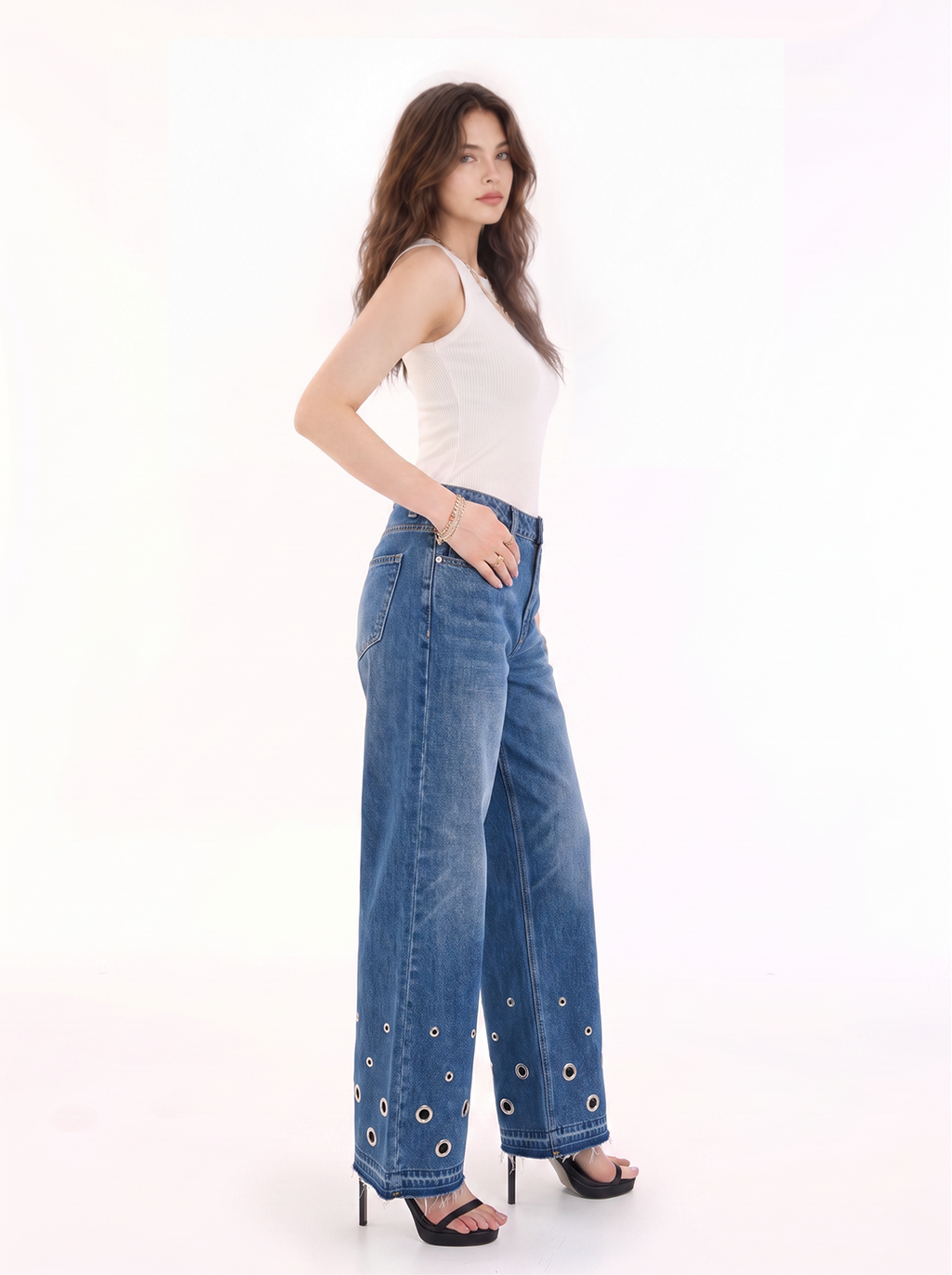 Kendall Low Rise Eyelet Hem Wide Leg Jean