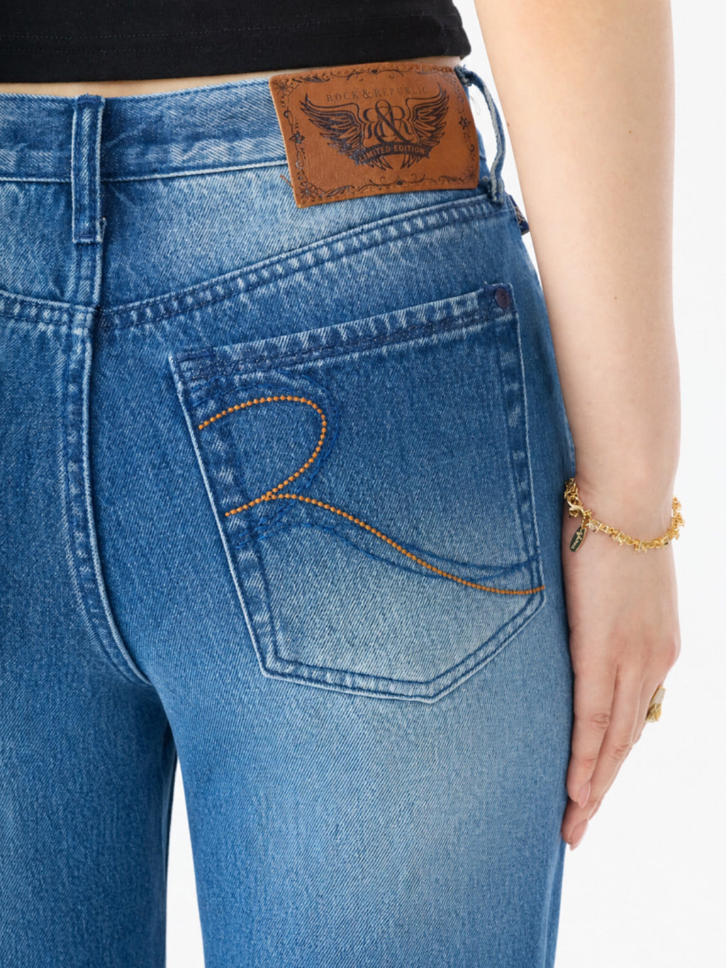 Kaia Curved Pocket Stitching Straight Jean
