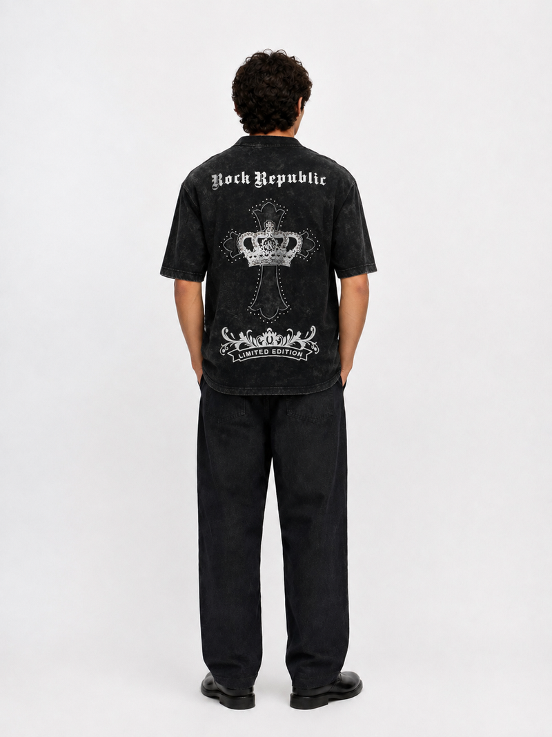 Crown Graphic Relaxed T-Shirt