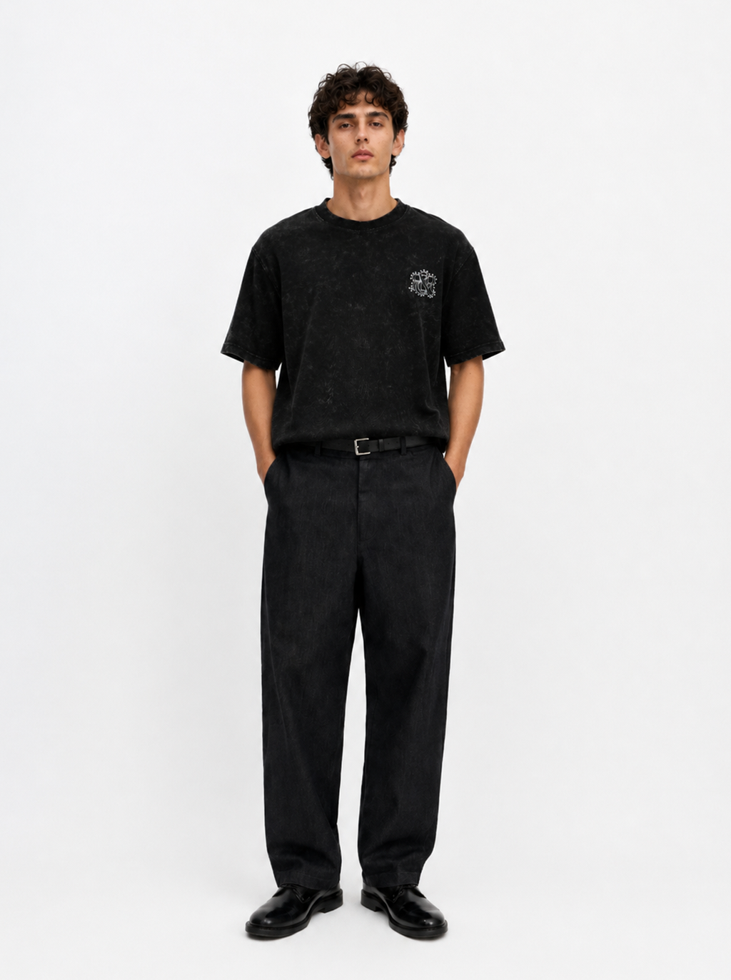 Crown Graphic Relaxed T-Shirt