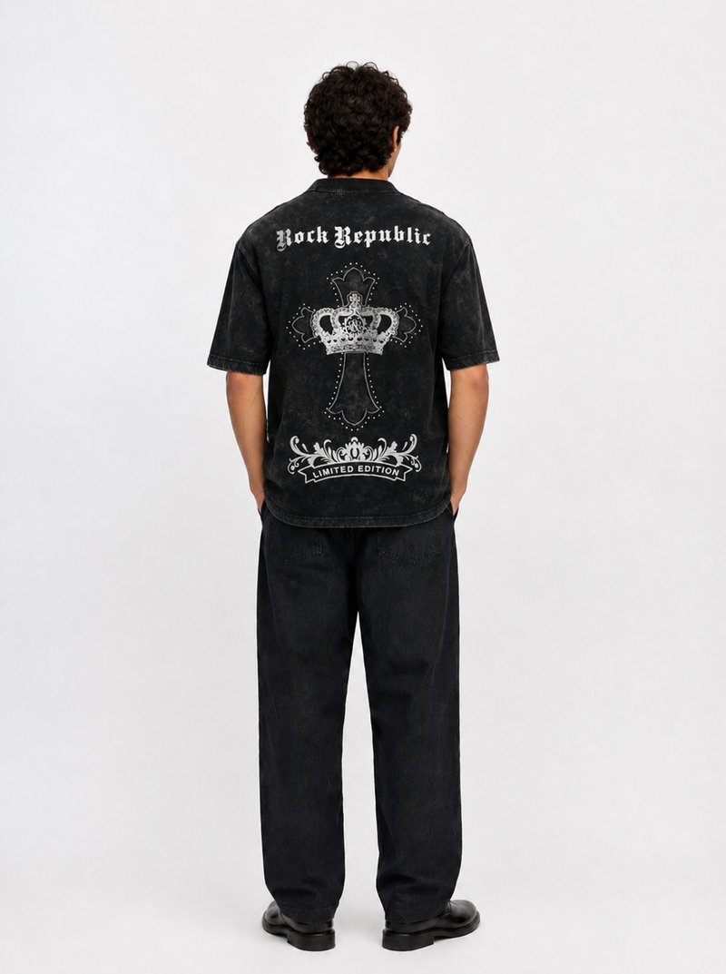 Crown Graphic Relaxed T-Shirt