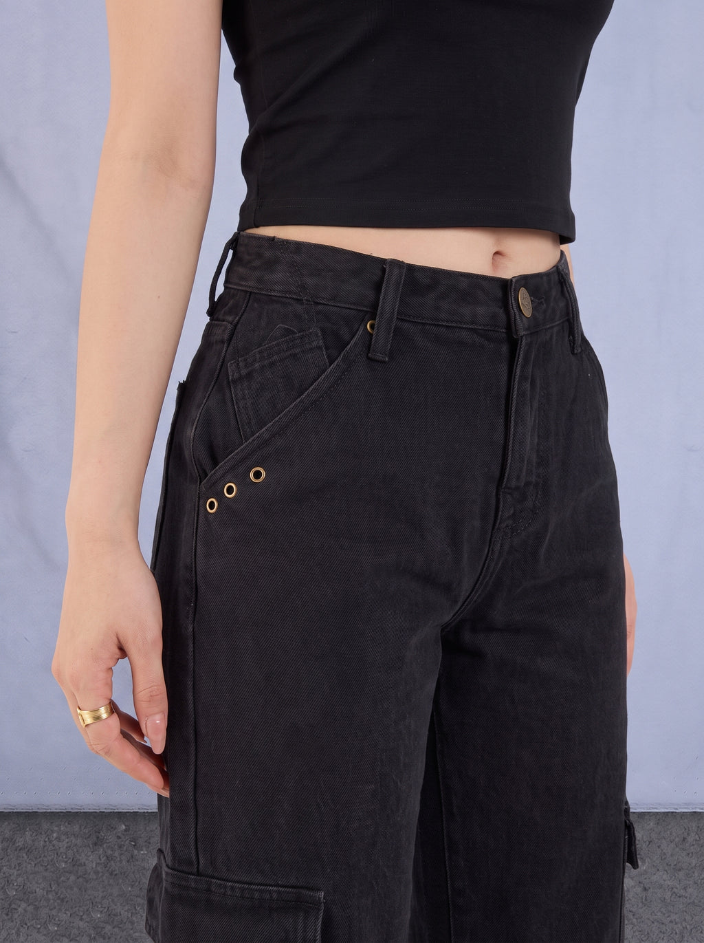 Rowan Gold Eyelet Barrel Leg Jean