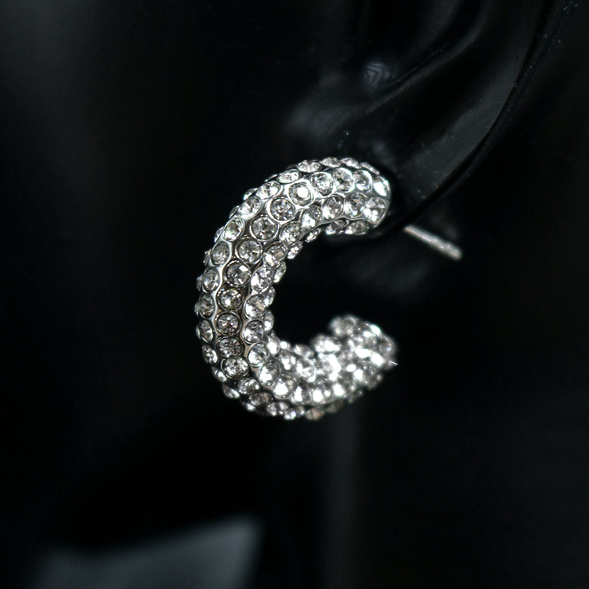 Zircon-Embellished Huggie Hoop Earrings