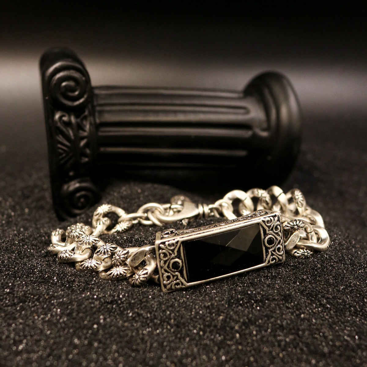 Obsidian Bar Chain Wristband