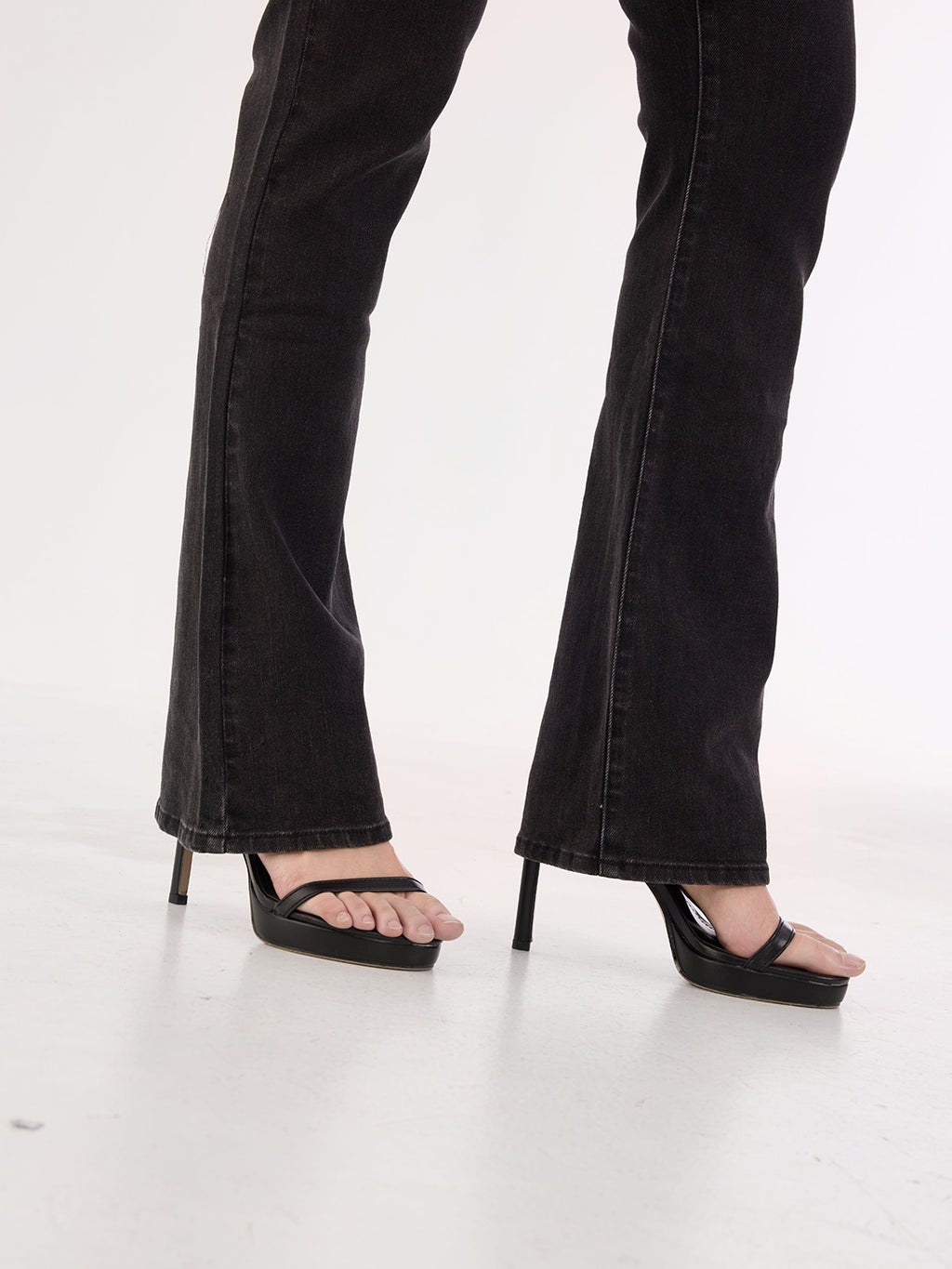 Fever Zip-Pocket Bootcut Jean