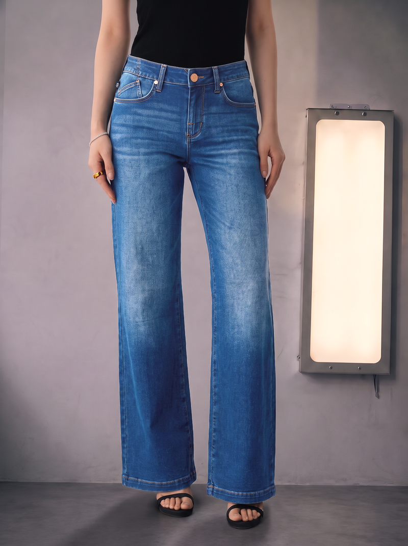 Kendall R Stitch Wide Leg Jean