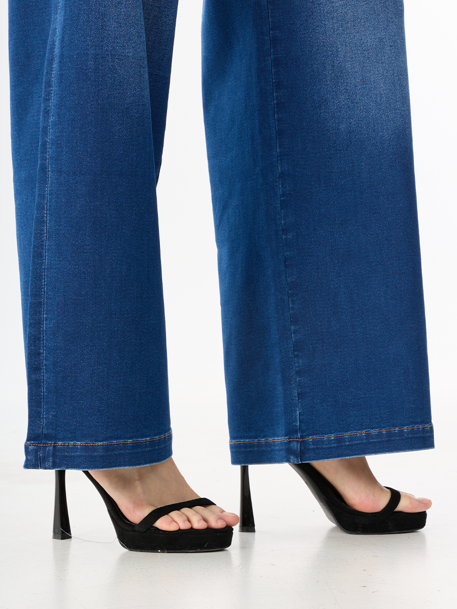Kendall R Stitch Wide Leg Jean