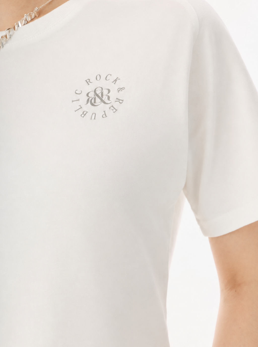 Crest Logo Relaxed T-Shirt