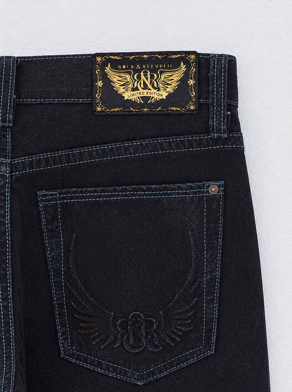 Rowan Embossed R Barrel Leg Jean