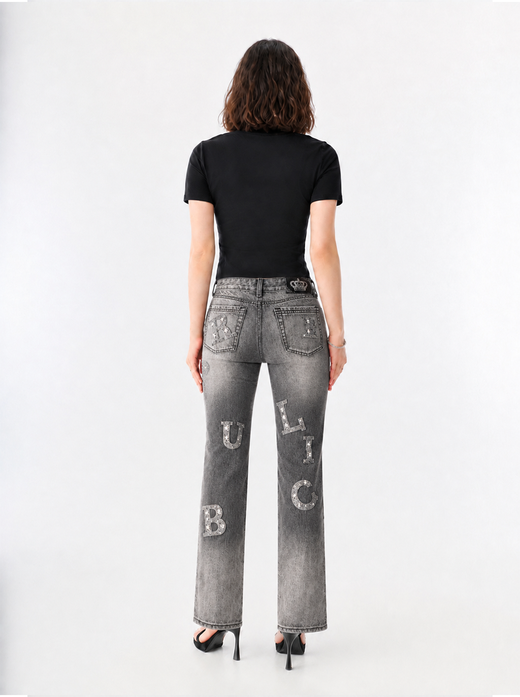 Kaia Mid Rise Rock Letter Straight Jean