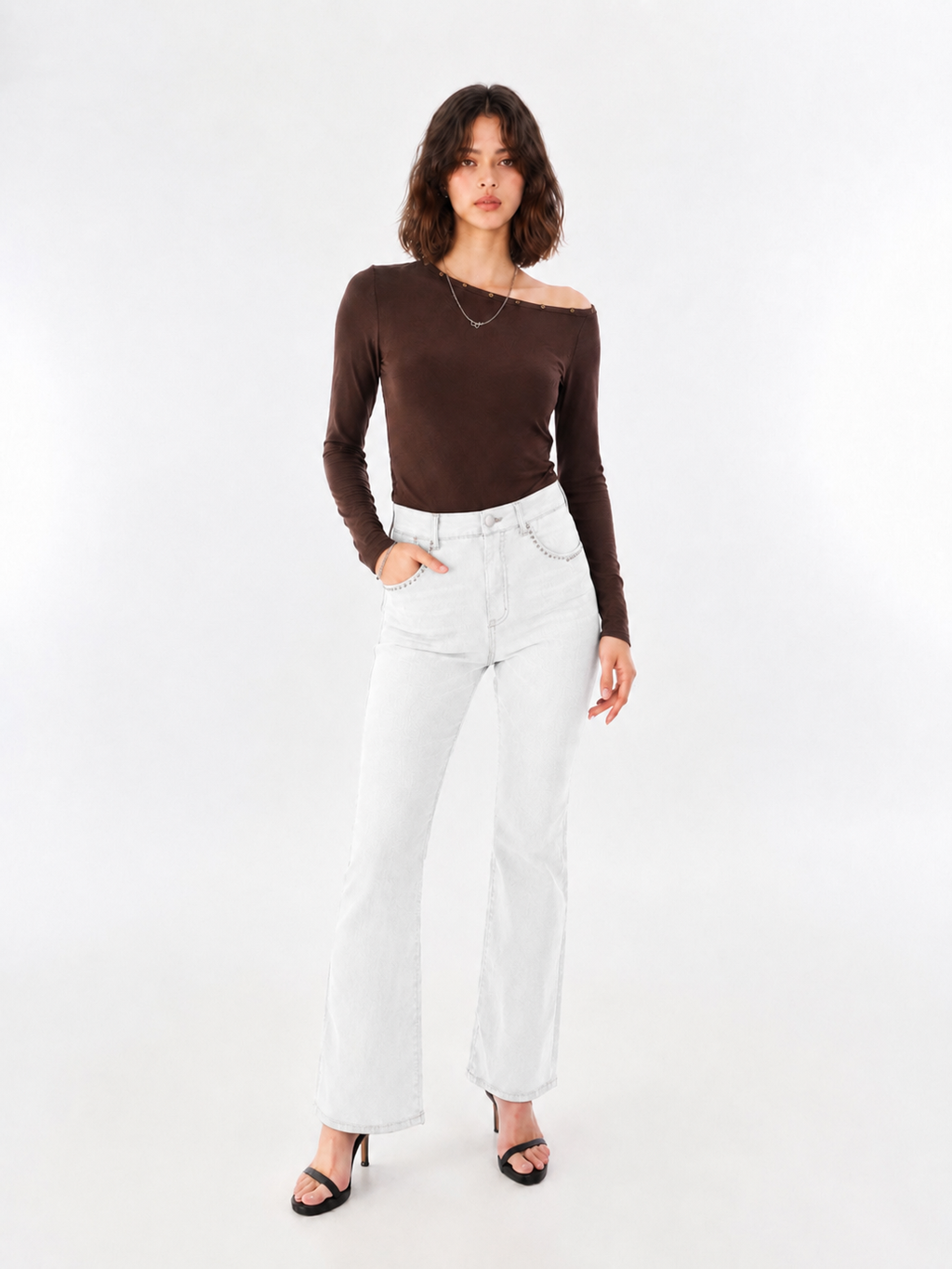 Kaia Mid Rise Wing Pocket Straight Jean