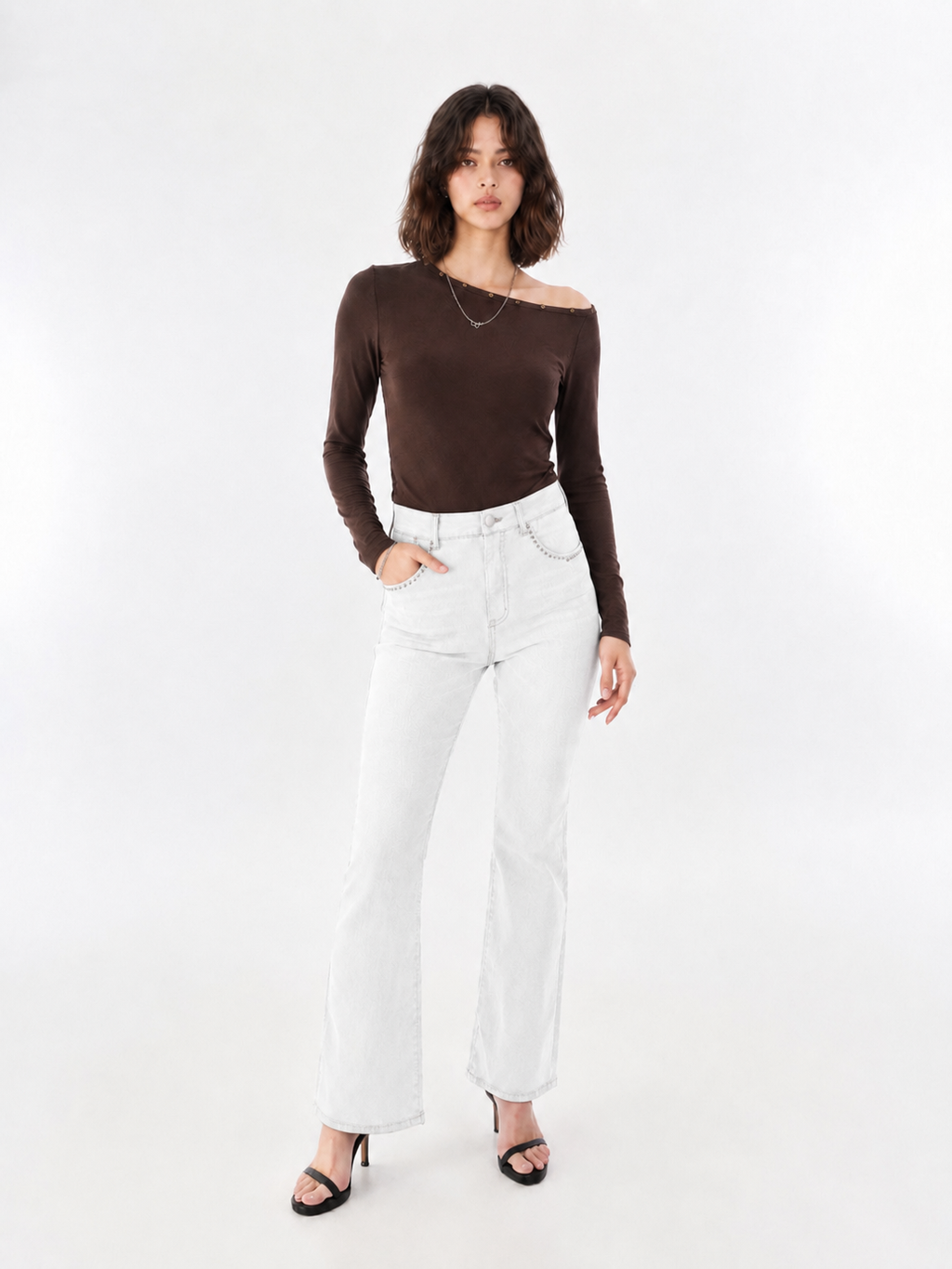 Kaia Mid Rise Wing Pocket Straight Jean