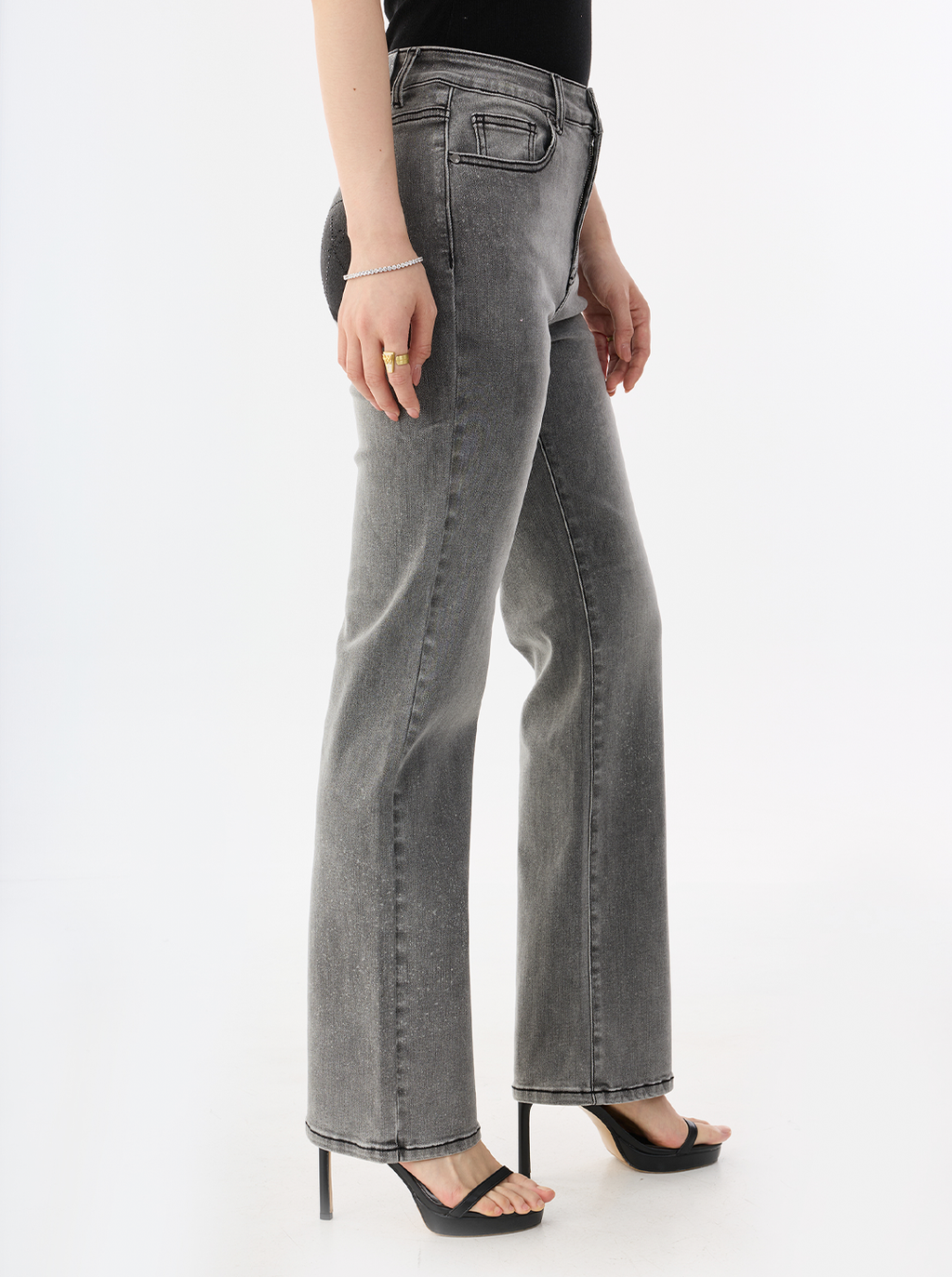 Kaia Mid Rise Contrast Back Pocket Straight Jean